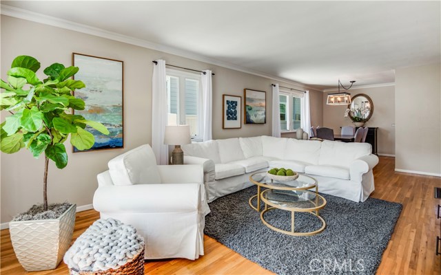 2205 Graham Avenue, Redondo Beach, California 90278, 3 Bedrooms Bedrooms, ,2 BathroomsBathrooms,Residential,Sold,Graham,SB20201906