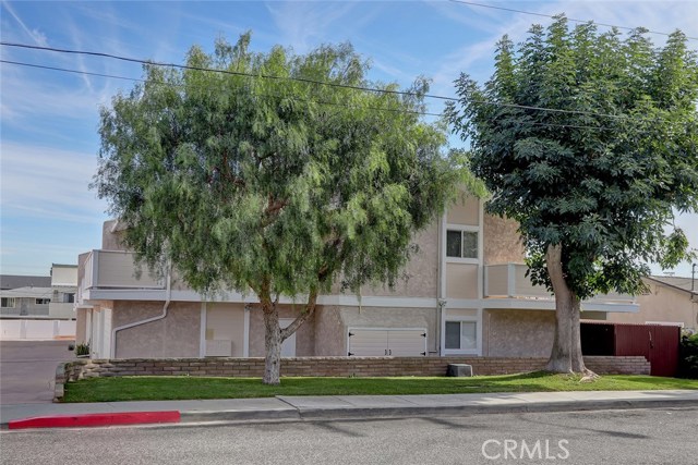 2300 Carnegie Lane, Redondo Beach, California 90278, 3 Bedrooms Bedrooms, ,2 BathroomsBathrooms,Residential,Sold,Carnegie,SB18281949