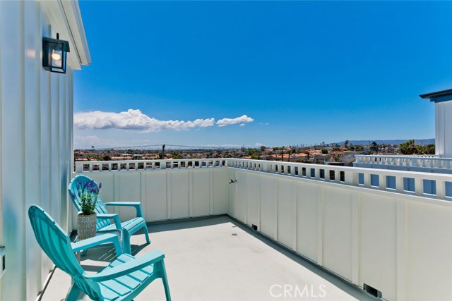 1524 Wollacott Street, Redondo Beach, California 90278, 4 Bedrooms Bedrooms, ,2 BathroomsBathrooms,Residential,Sold,Wollacott,SB19120609