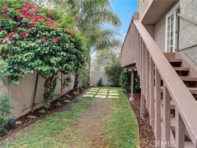 1920 Voorhees Avenue, Redondo Beach, California 90278, 3 Bedrooms Bedrooms, ,3 BathroomsBathrooms,Residential,Sold,Voorhees,SB20104389
