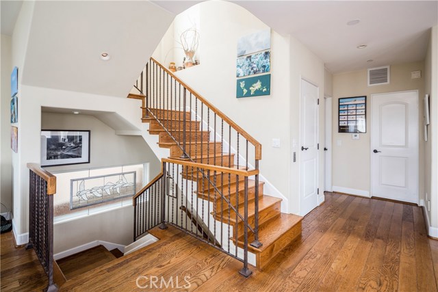 301 Homer Street, Manhattan Beach, California 90266, 3 Bedrooms Bedrooms, ,3 BathroomsBathrooms,Residential,Sold,Homer,SB19074682