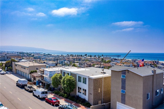 1820 Manhattan Avenue, Hermosa Beach, California 90254, ,Residential Income,Sold,Manhattan,SB20249806