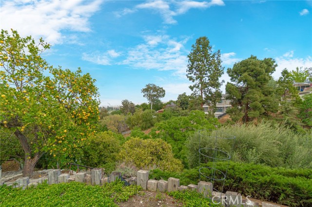 4 Spinning Wheel Lane, Rolling Hills Estates, California 90274, 4 Bedrooms Bedrooms, ,3 BathroomsBathrooms,Residential,Sold,Spinning Wheel,SB21079311