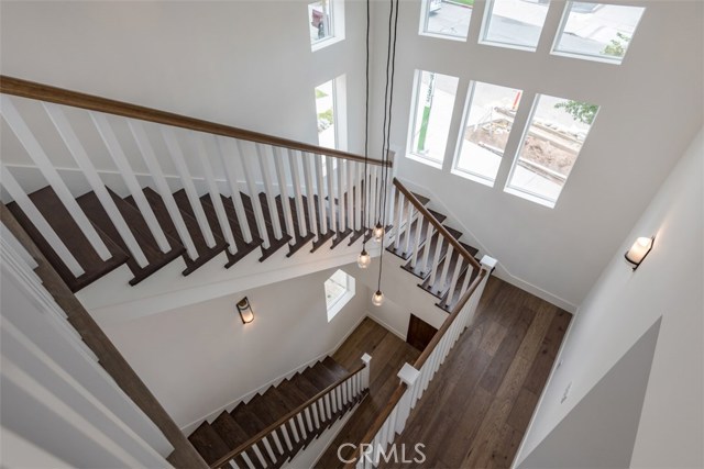 223 Lucia, Redondo Beach, California 90277, 4 Bedrooms Bedrooms, ,3 BathroomsBathrooms,Residential,Sold,Lucia,SB18143397