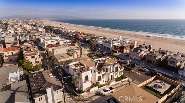 2934 Hermosa Avenue, Hermosa Beach, California 90254, 3 Bedrooms Bedrooms, ,3 BathroomsBathrooms,Residential,Sold,Hermosa,SB18080903