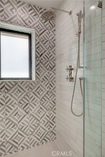 124 39th Street, Manhattan Beach, California 90266, 3 Bedrooms Bedrooms, ,2 BathroomsBathrooms,Residential,Sold,39th,SB20089804