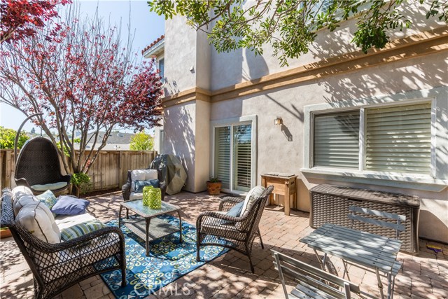 1928 Ruhland Avenue, Redondo Beach, California 90278, 4 Bedrooms Bedrooms, ,3 BathroomsBathrooms,Residential,Sold,Ruhland,SB17082289