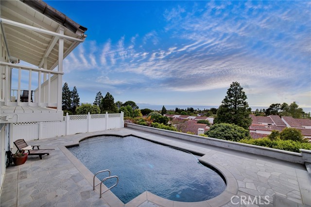 29511 Oceanport Road, Rancho Palos Verdes, California 90275, 4 Bedrooms Bedrooms, ,3 BathroomsBathrooms,Residential,Sold,Oceanport,PW20100841