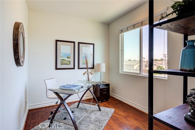 2502 Rockefeller Lane, Redondo Beach, California 90278, 4 Bedrooms Bedrooms, ,2 BathroomsBathrooms,Residential,Sold,Rockefeller,SB18199210