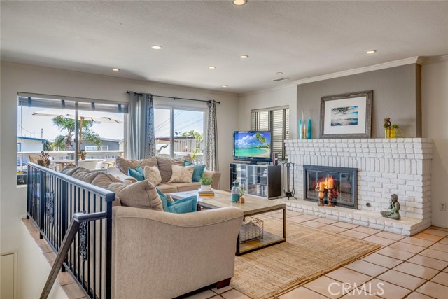 Living room with fireplace