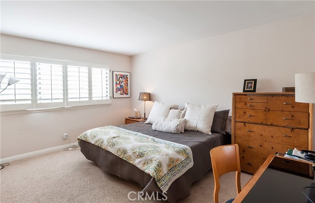 13 Santa Rosa Court, Manhattan Beach, California 90266, 3 Bedrooms Bedrooms, ,2 BathroomsBathrooms,Residential,Sold,Santa Rosa,SB17130717