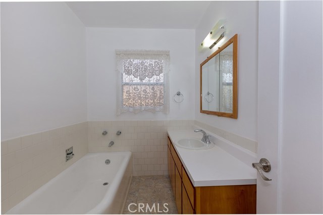 2 Bed Home for Sale in Culver City, California