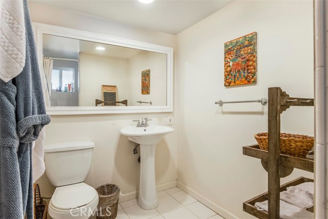 17 Seahurst Road, Rolling Hills Estates, California 90274, 5 Bedrooms Bedrooms, ,5 BathroomsBathrooms,Residential,Sold,Seahurst,PV20141601