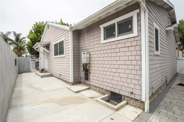 1600 Clark Lane, Redondo Beach, California 90278, 2 Bedrooms Bedrooms, ,1 BathroomBathrooms,Residential,Sold,Clark,SB20145473