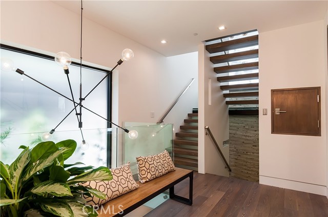 1638 Hermosa Avenue, Hermosa Beach, California 90254, 4 Bedrooms Bedrooms, ,3 BathroomsBathrooms,Residential,Sold,Hermosa,SB17135161