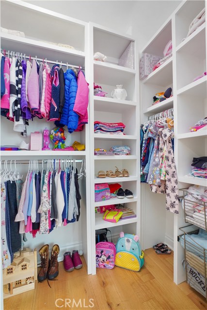 Walk in closet