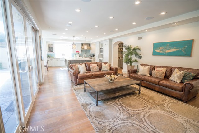1324 18th Street, Manhattan Beach, California 90266, 5 Bedrooms Bedrooms, ,4 BathroomsBathrooms,Residential,Sold,18th,SB20162082