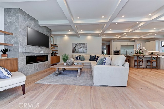 1450 23rd Street, Manhattan Beach, California 90266, 5 Bedrooms Bedrooms, ,2 BathroomsBathrooms,Residential,Sold,23rd,SB17111240