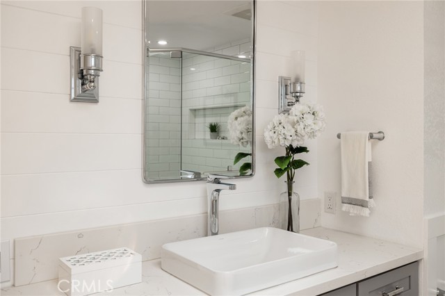 2011 Havemeyer Lane, Redondo Beach, California 90278, 3 Bedrooms Bedrooms, ,2 BathroomsBathrooms,Residential,Sold,Havemeyer,SB21147900