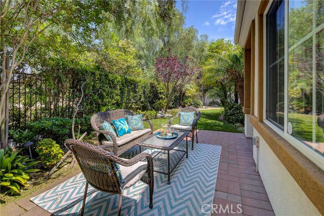 23 Pepper Tree Lane, Rolling Hills Estates, California 90274, 3 Bedrooms Bedrooms, ,2 BathroomsBathrooms,Residential,Sold,Pepper Tree,SB18165043