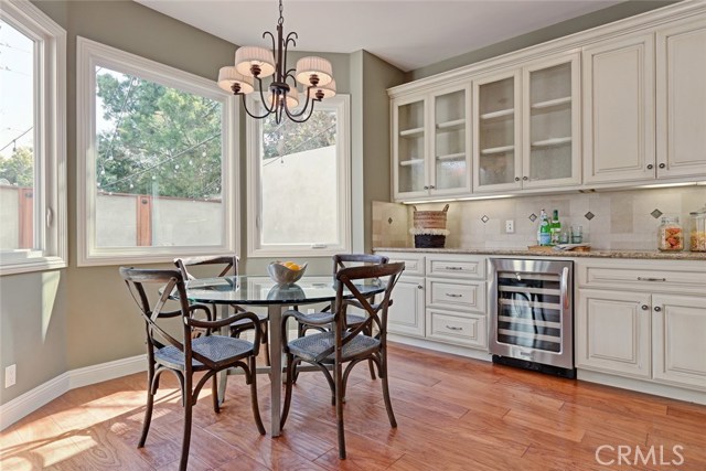 3524 Laurel Avenue, Manhattan Beach, California 90266, 5 Bedrooms Bedrooms, ,2 BathroomsBathrooms,Residential,Sold,Laurel,SB17280201