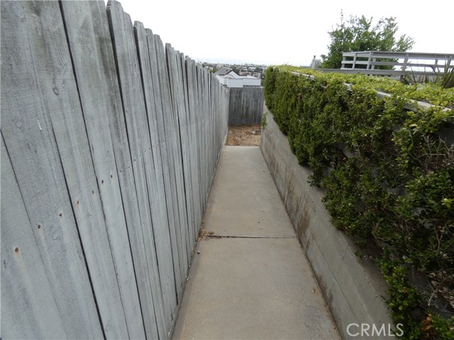 805 Paulina Avenue, Redondo Beach, California 90277, 5 Bedrooms Bedrooms, ,2 BathroomsBathrooms,Residential,Sold,Paulina,SB17203932