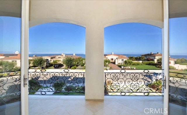 34 Via Del Cielo, Rancho Palos Verdes, California 90275, 6 Bedrooms Bedrooms, ,6 BathroomsBathrooms,Residential,Sold,Via Del Cielo,PV17148031