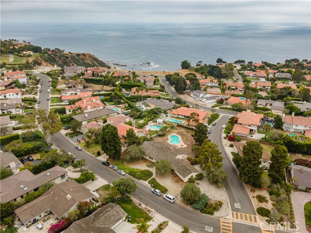 2901 Via Alvarado, Palos Verdes Estates, California 90274, 4 Bedrooms Bedrooms, ,3 BathroomsBathrooms,Residential,Sold,Via Alvarado,SB21134575