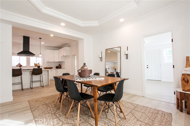5 Bed Home for Sale in Los Angeles, California