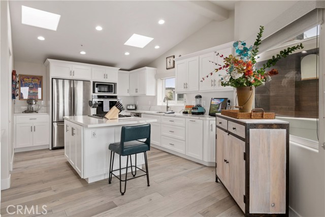 316 34th Street, Manhattan Beach, California 90266, 4 Bedrooms Bedrooms, ,2 BathroomsBathrooms,Residential,Sold,34th,SB21016031