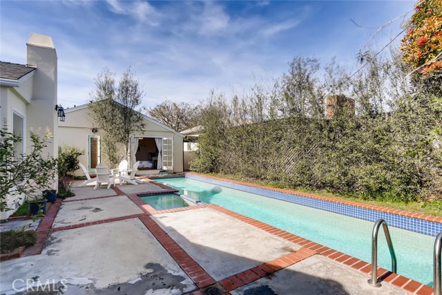 1500 Lynngrove Drive, Manhattan Beach, California 90266, 3 Bedrooms Bedrooms, ,1 BathroomBathrooms,Residential,Sold,Lynngrove,PT20027087