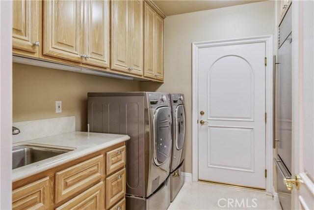 1 San Miguel, Rolling Hills Estates, California 90274, 5 Bedrooms Bedrooms, ,5 BathroomsBathrooms,Residential,Sold,San Miguel,PV18195768