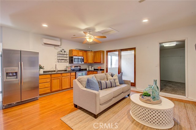 1010 Firmona Avenue, Redondo Beach, California 90278, 4 Bedrooms Bedrooms, ,2 BathroomsBathrooms,Residential,Sold,Firmona,SB19217581