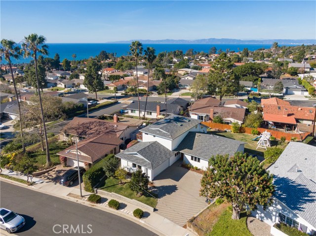 29010 Maplepark Drive, Rancho Palos Verdes, California 90275, 4 Bedrooms Bedrooms, ,3 BathroomsBathrooms,Residential,Sold,Maplepark,PV21022881