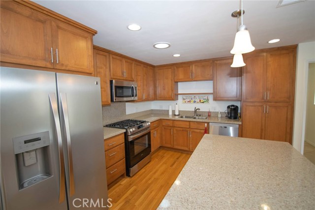 2702 Spreckels Lane, Redondo Beach, California 90278, 3 Bedrooms Bedrooms, ,1 BathroomBathrooms,Residential,Sold,Spreckels,PV20124448