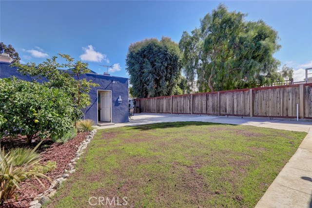 118 Helberta Avenue, Redondo Beach, California 90277, 3 Bedrooms Bedrooms, ,3 BathroomsBathrooms,Residential,Sold,Helberta,SB18247405