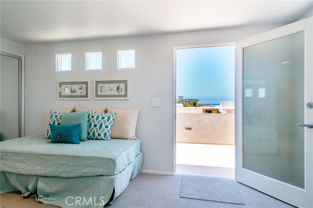 805 Bard Street, Hermosa Beach, California 90254, 2 Bedrooms Bedrooms, ,1 BathroomBathrooms,Residential,Sold,Bard,SB17152128