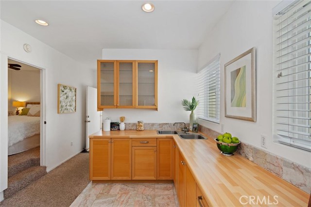 517 Blossom Lane, Redondo Beach, California 90278, 3 Bedrooms Bedrooms, ,1 BathroomBathrooms,Residential,Sold,Blossom,SB20134246