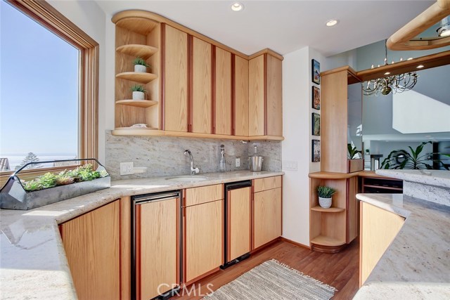 Wet bar With a View, in family room