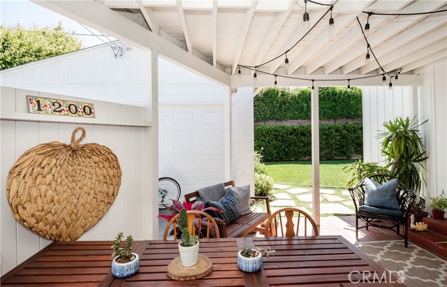 1200 Magnolia Avenue, Manhattan Beach, California 90266, 2 Bedrooms Bedrooms, ,1 BathroomBathrooms,Residential,Sold,Magnolia,SB20091640