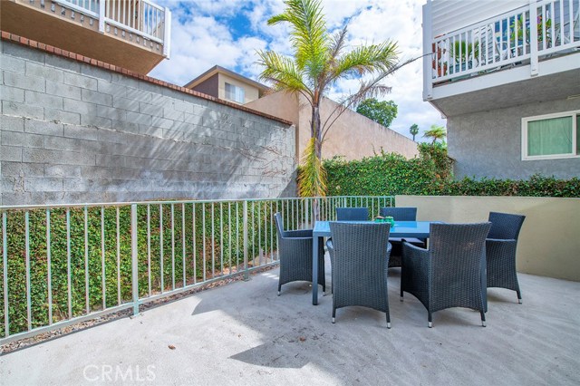 610 Guadalupe Avenue, Redondo Beach, California 90277, 3 Bedrooms Bedrooms, ,3 BathroomsBathrooms,Residential,Sold,Guadalupe,IN18242936