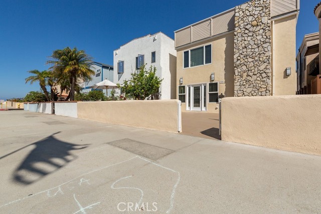 29 6th Street, Hermosa Beach, California 90254, ,Residential Income,Sold,6th,SB21084713