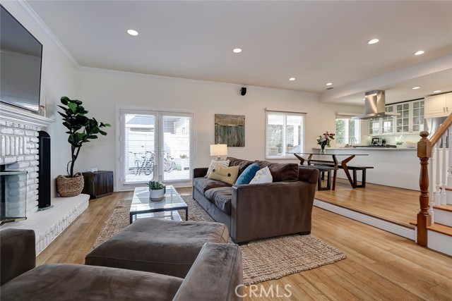 2413 Harriman Lane, Redondo Beach, California 90278, 3 Bedrooms Bedrooms, ,1 BathroomBathrooms,Residential,Sold,Harriman,SB21054832