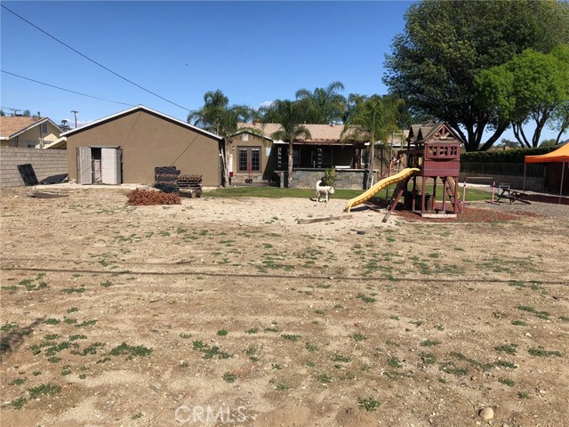 Back of house and back of garage.