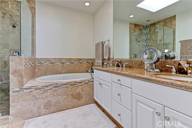 2111 Mathews Avenue, Redondo Beach, California 90278, 3 Bedrooms Bedrooms, ,2 BathroomsBathrooms,Residential,Sold,Mathews,SB17206417