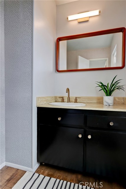 838 16th Street, Hermosa Beach, California 90254, 3 Bedrooms Bedrooms, ,1 BathroomBathrooms,Residential,Sold,16th,SB19108845