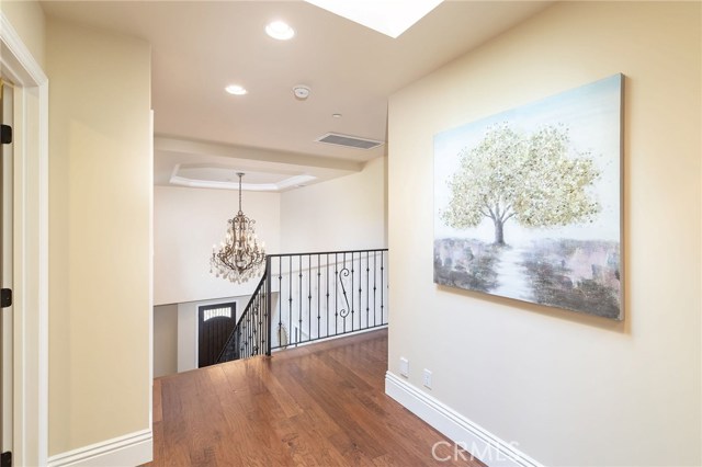 2101 Faymont Avenue, Manhattan Beach, California 90266, 4 Bedrooms Bedrooms, ,4 BathroomsBathrooms,Residential,Sold,Faymont,SB19142312