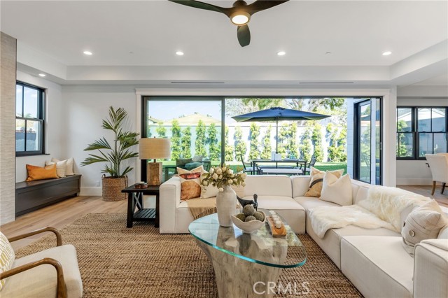 1400 Manzanita Lane, Manhattan Beach, California 90266, 5 Bedrooms Bedrooms, ,2 BathroomsBathrooms,Residential,Sold,Manzanita Lane,SB21134329