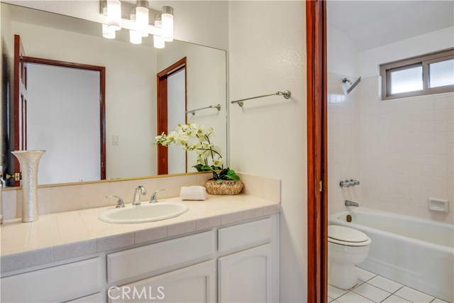2012 Manhattan Beach Boulevard, Redondo Beach, California 90278, 2 Bedrooms Bedrooms, ,2 BathroomsBathrooms,Residential,Sold,Manhattan Beach,SB19006537