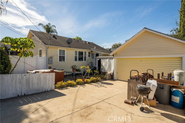2623 Voorhees Avenue, Redondo Beach, California 90278, 3 Bedrooms Bedrooms, ,1 BathroomBathrooms,Residential,Sold,Voorhees,SB18274134